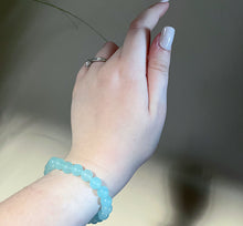 Load image into Gallery viewer, Sea Foam Bracelet